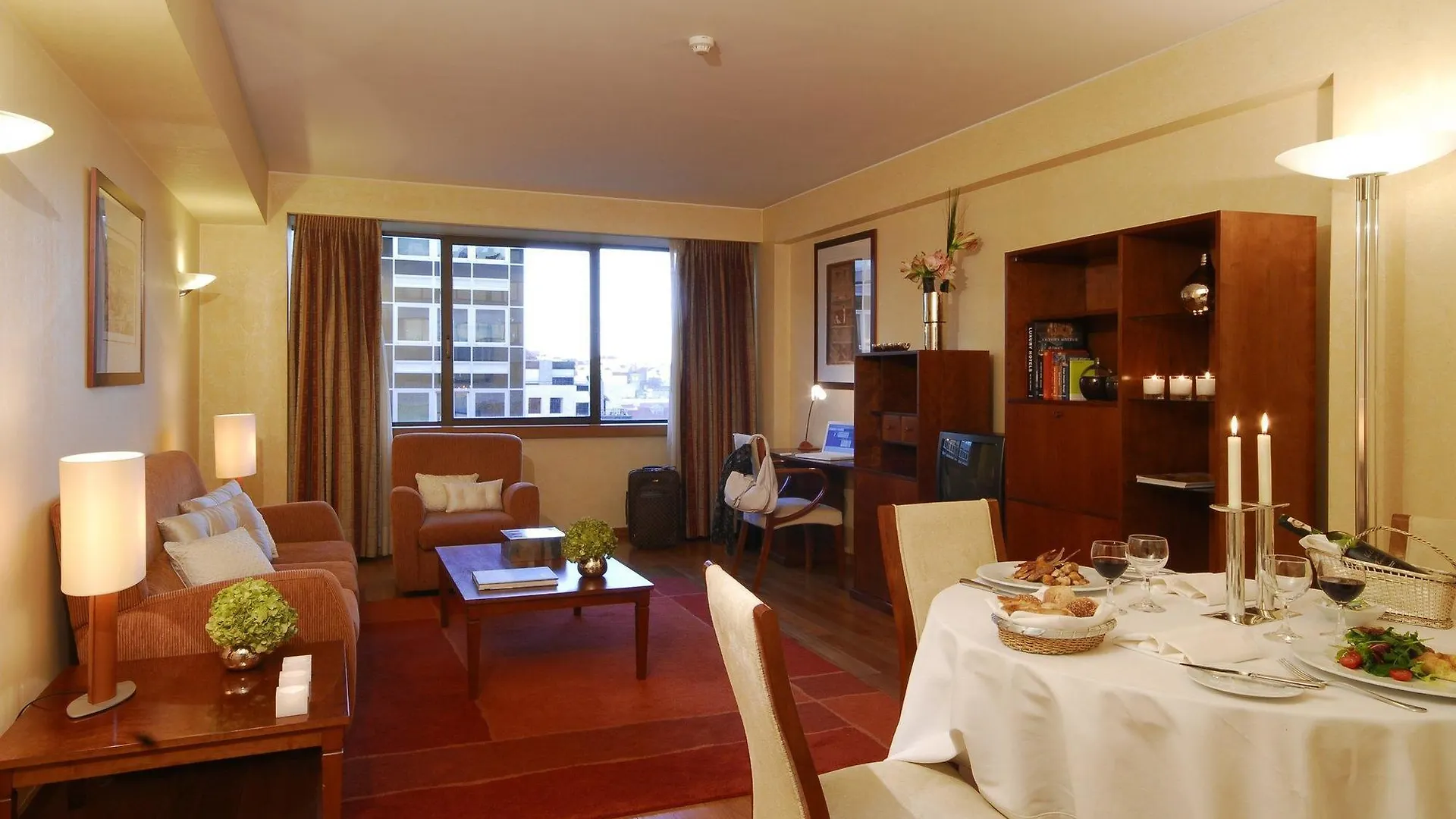 Altis Grand Hotel Lisboa 5*,